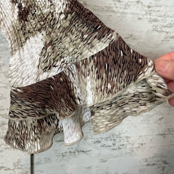 Whimsigoth Y2K Crinkle Top Tulip Sleeve Medium Essentials  Milano Square Buttons - Picture 8 of 14